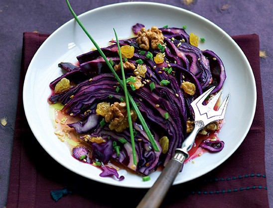 Salade de chou rouge aux raisins