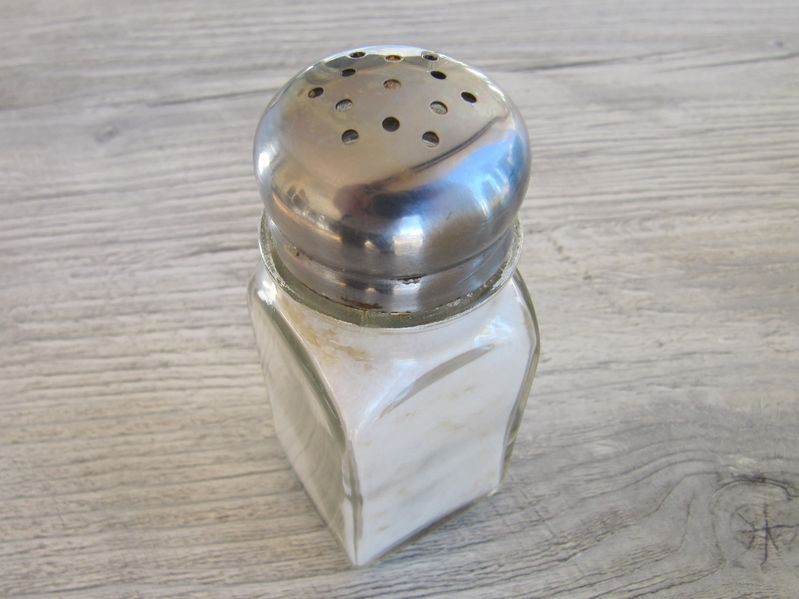 Sel : sa trop forte consommation tue 2,3 millions de personnes par an